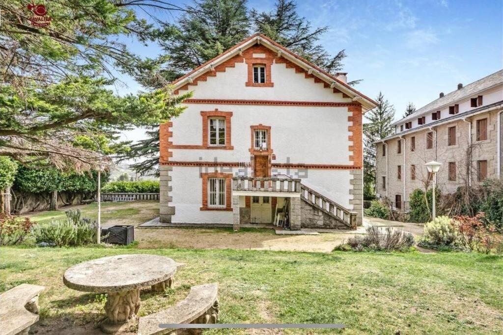 Acogedor Chalet En La Sierra Cercedilla Esterno foto
